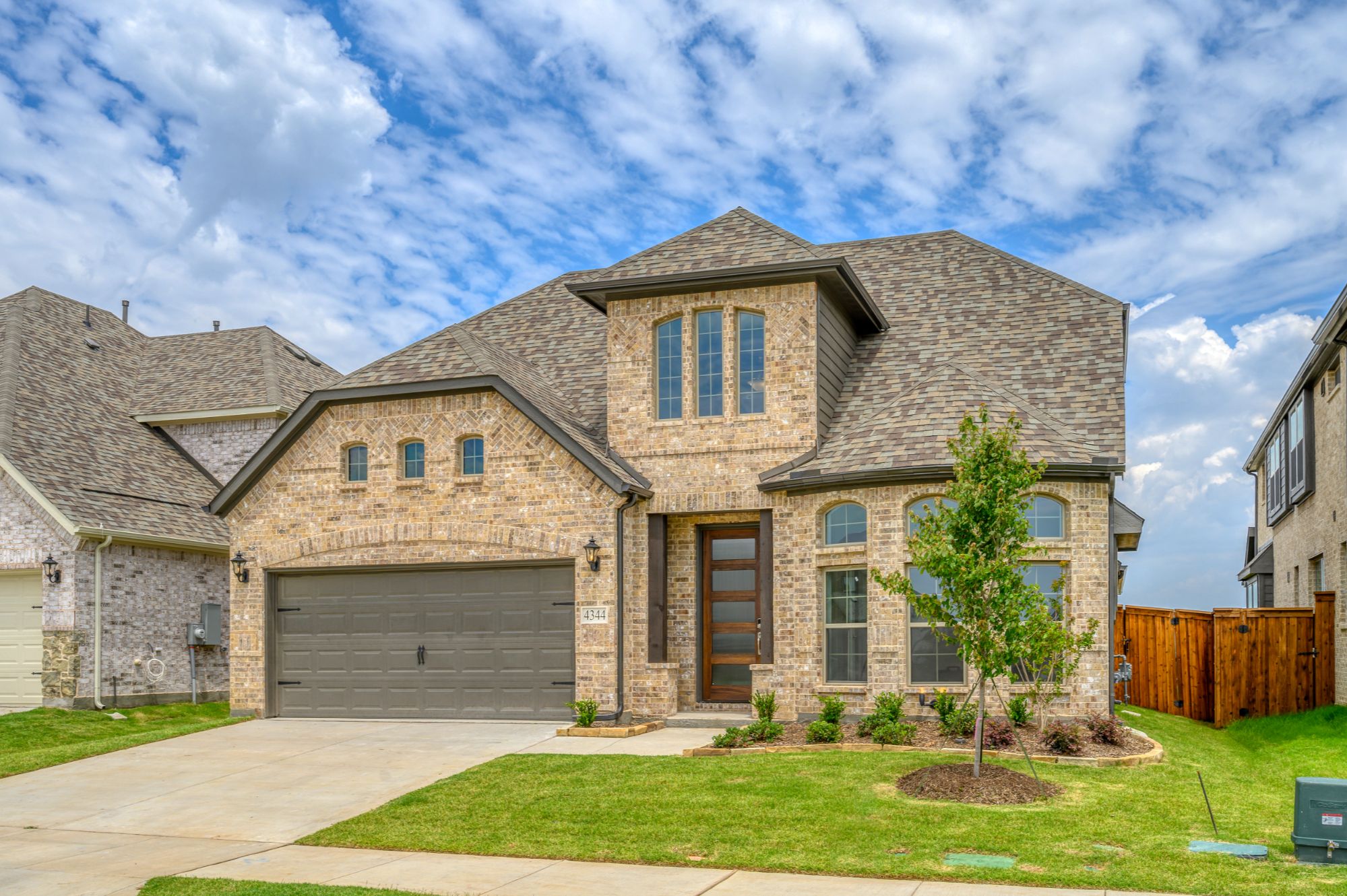 Front exterior of a single-family home in North Texas