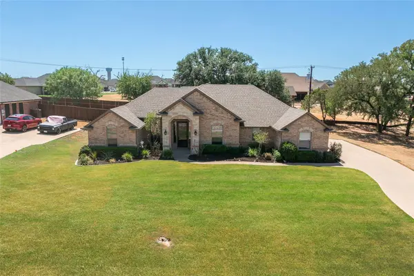 6909 Westover DR, Granbury, TX 76049