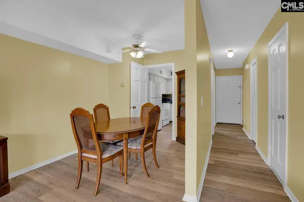 3700 Bush River Road F4 #F4, Columbia, SC 29210