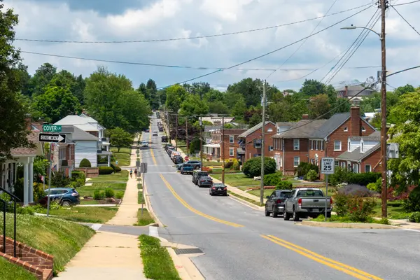 Best Realtor in Carroll County, MD? Here’s What You Should Know Before Choosing One,Jessica Sauls