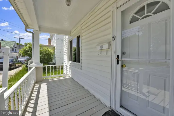 19 HERSH AVE, Westminster, MD 21157