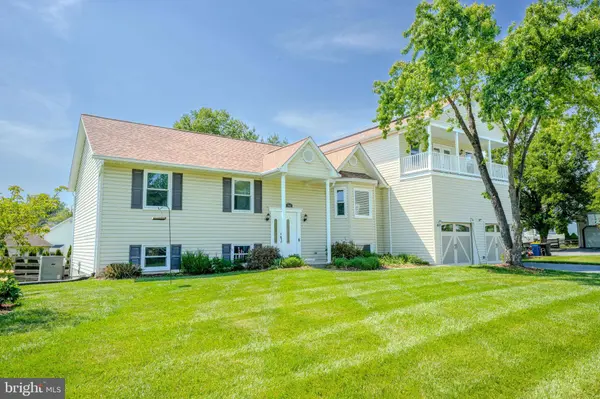 902 CLAUSER CT, New Windsor, MD 21776
