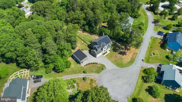 8215 ATHENA LN, Severn, MD 21144