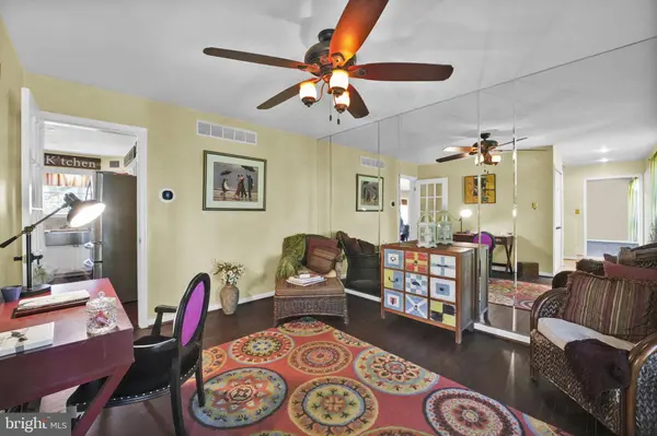 509 CENTRAL AVE CT, Reisterstown, MD 21136