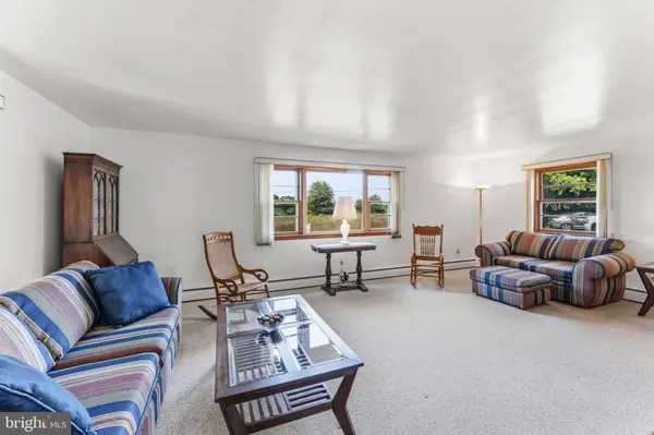 5049 BRADDOCK RD, Woodbine, MD 21797