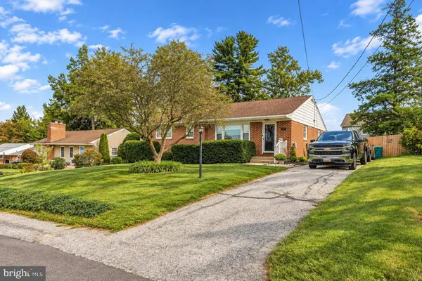 521 MARK DR, Westminster, MD 21157