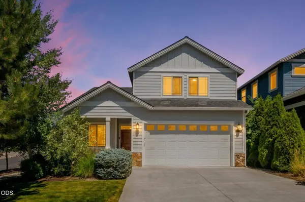 20768 Horizon Ridge PL, Bend, OR 97701