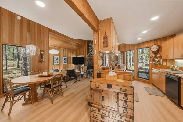 70483 Ponderosa LN #GM 116, Black Butte Ranch, OR 97759