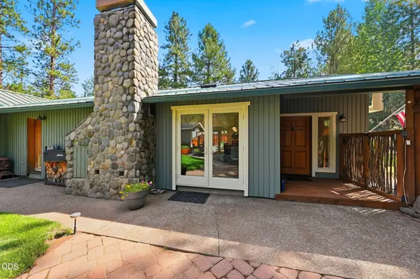 14911 Conestoga, Sisters, OR 97759