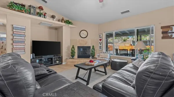 Hesperia, CA 92345