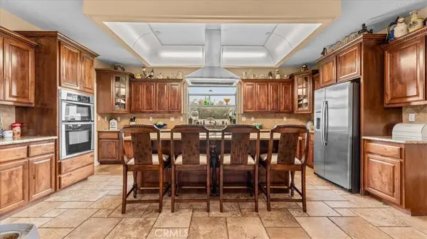 10271 Clover, Hesperia, CA 92344