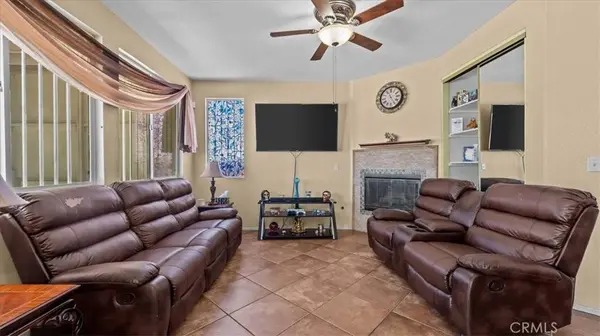 17681 View Mount CT, Victorville, CA 92395
