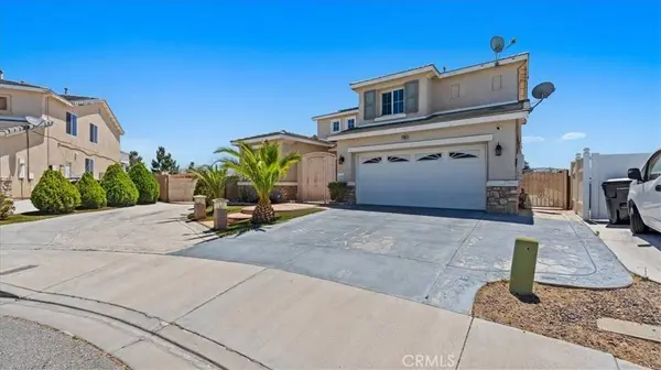 17681 View Mount CT, Victorville, CA 92395