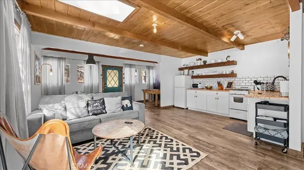 573 Spruce, Sugarloaf, CA 92386