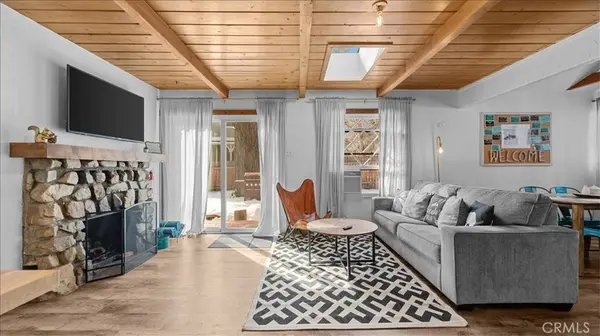 573 Spruce, Sugarloaf, CA 92386