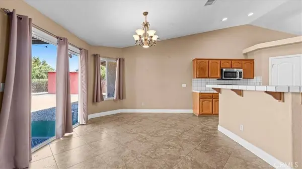 10916 Braceo, Victorville, CA 92392