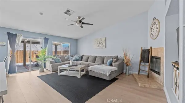 13230 Dos Palmas, Victorville, CA 92392