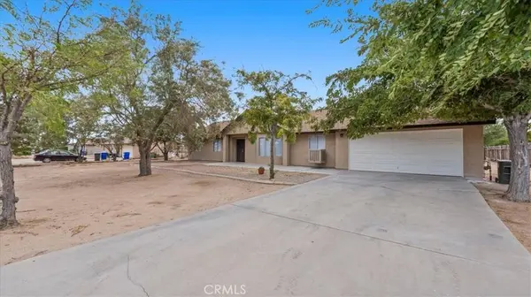 13225 Topock, Apple Valley, CA 92308
