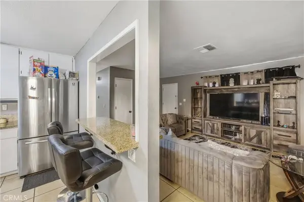 16337 Llanada, Victorville, CA 92394