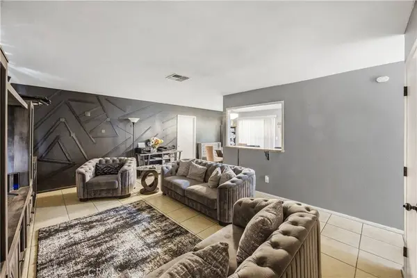 16337 Llanada, Victorville, CA 92394