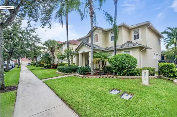8212 CALTERRA DR, Palm Beach Gardens, FL 33418