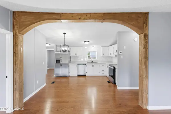 1257 Old 30 RD, Maysville, NC 28555