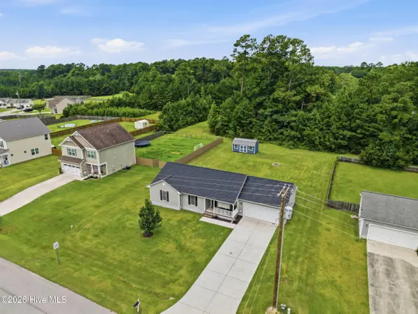 102 Laredo DR, Jacksonville, NC 28540