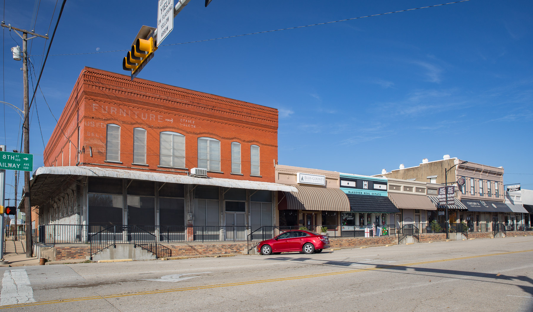 Downtown_Midlothian_1_Wiki_(1_of_1)