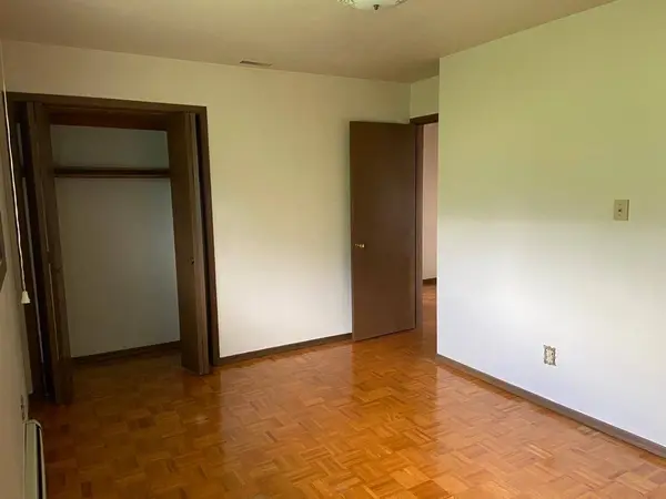260 Bruce ST, Brantford, ON N3S 4Z9
