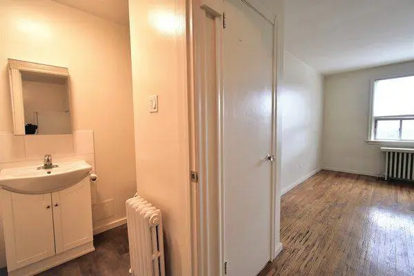 202 O'Connor DR #3, Toronto E03, ON M4J 2T1