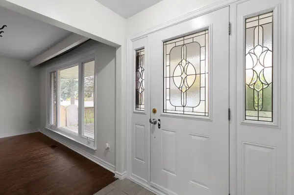 65 Ottaway AVE, Barrie, ON L4M 2X1