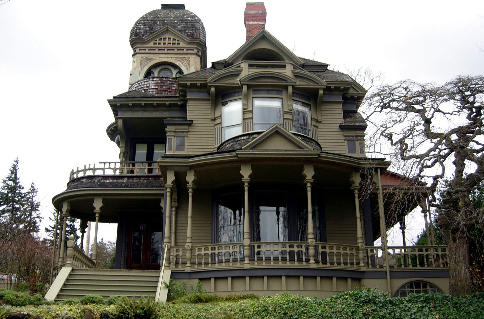 The 1892 Queen Anne Gamwell House, a historic Victorian home in Bellingham, WA, illustrating how a home’s architecture and condition shape its value