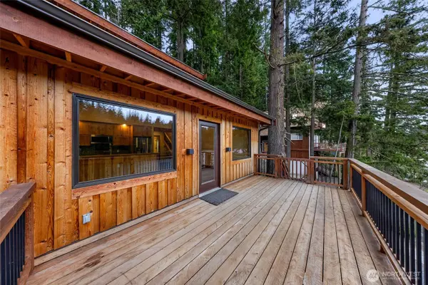 1693 Pebble Beach TRL, Bellingham, WA 98226