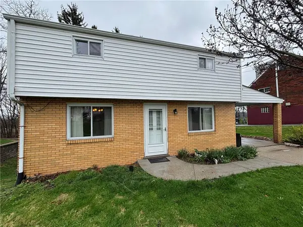 546 Millers Ln, Plum Boro, PA 15239