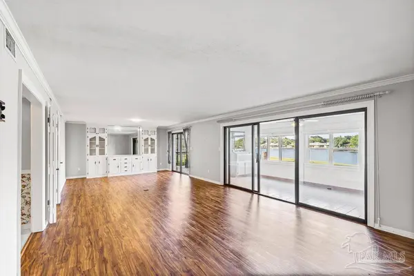 333 S 61st Ave, Pensacola, FL 32506