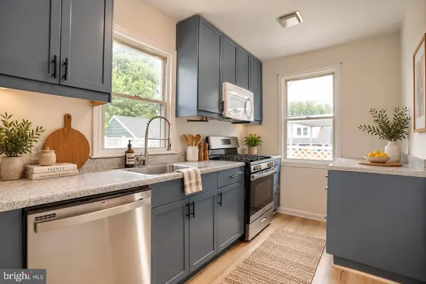 7606 AVONDALE AVE, Baltimore, MD 21224