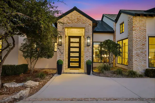 9719 Midsomer Pl, San Antonio, TX 78255-2468