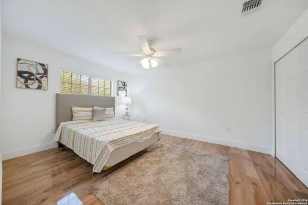 235 Wainwright, San Antonio, TX 78211