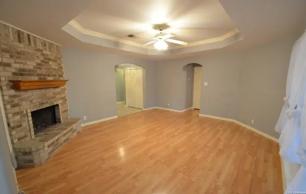 1213 Spicewood, Schertz, TX 78154