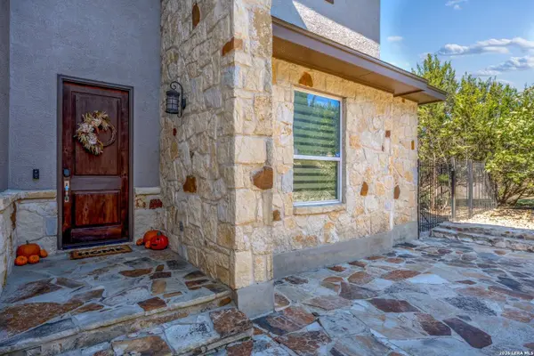 25931 SYMPHONIC HL, San Antonio, TX 78260