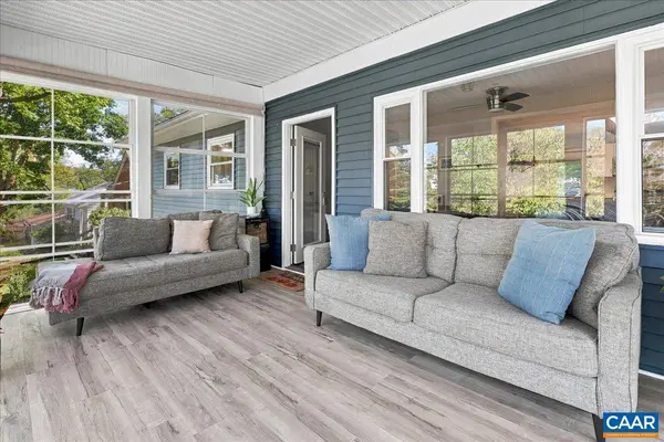 425 ALBEMARLE AVE, Staunton, VA 24401
