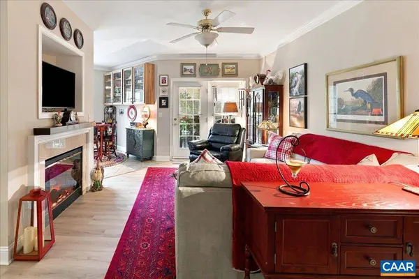 1410 COALTER ST N #306, Staunton, VA 24401