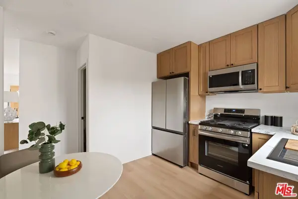 3875 Middlebury St, Los Angeles, CA 90004