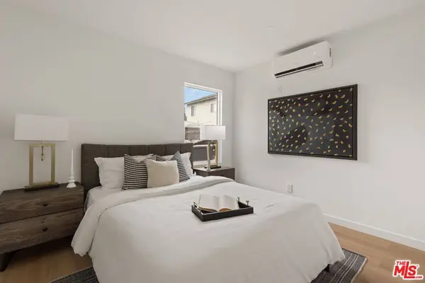 3875 Middlebury St, Los Angeles, CA 90004