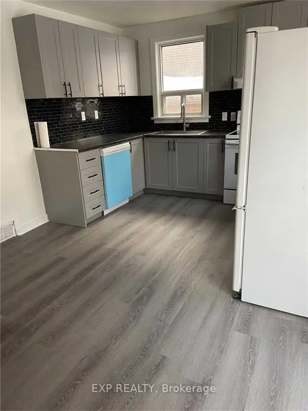 204 York Mills Rd, Toronto,