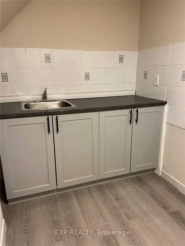 204 York Mills Rd, Toronto,