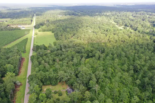3061 Solomon Dairy Road, Quincy, FL 32352
