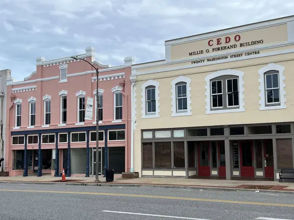 14 E Washington Street, Quincy, FL 32351