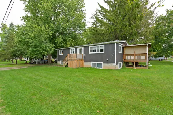 190 Ann ST, North Middlesex, ON N0M 2K0