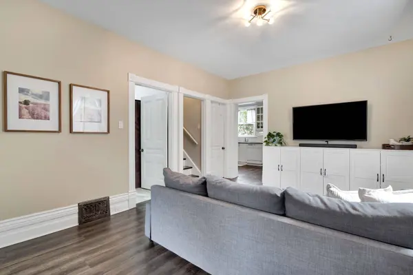 438 Ontario ST, London East, ON N5W 3W9